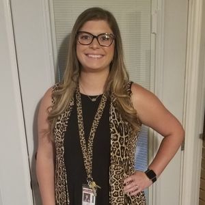 Meet your Posher, Andrea